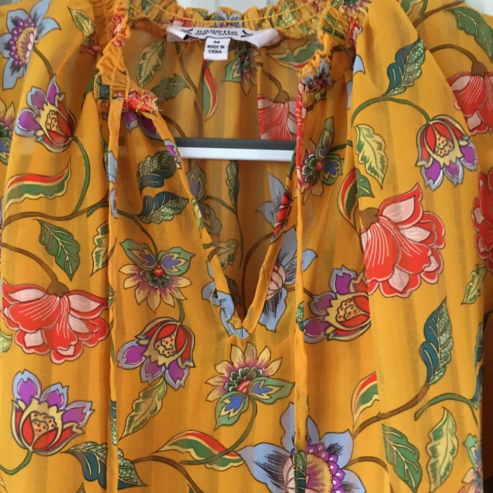 Host Pick! NANETTE LEPORE Peasant Blouse - Size M - Picture 3 of 6